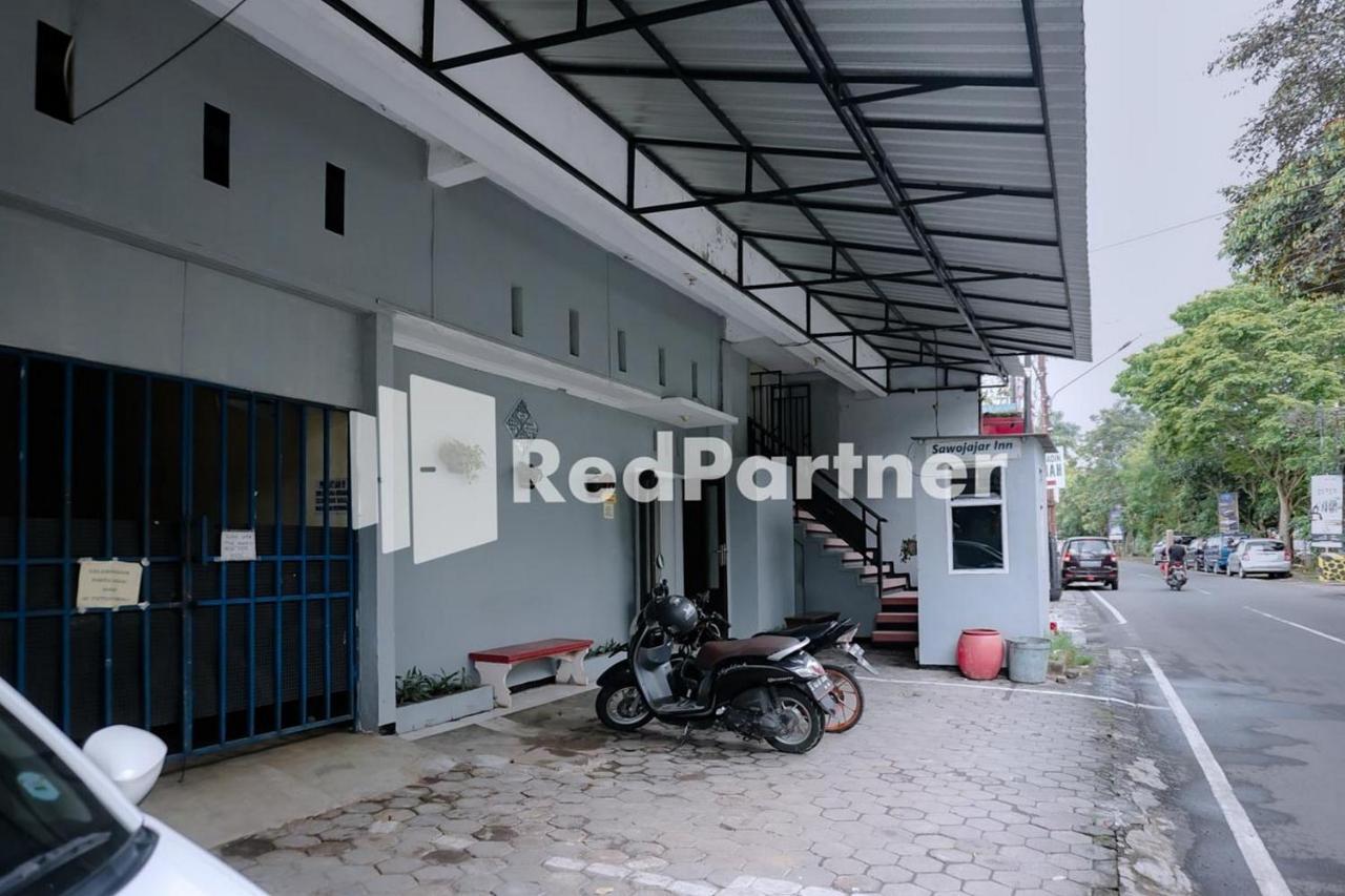 Sawojajar Inn Mitra Reddoorz Malang Exterior photo